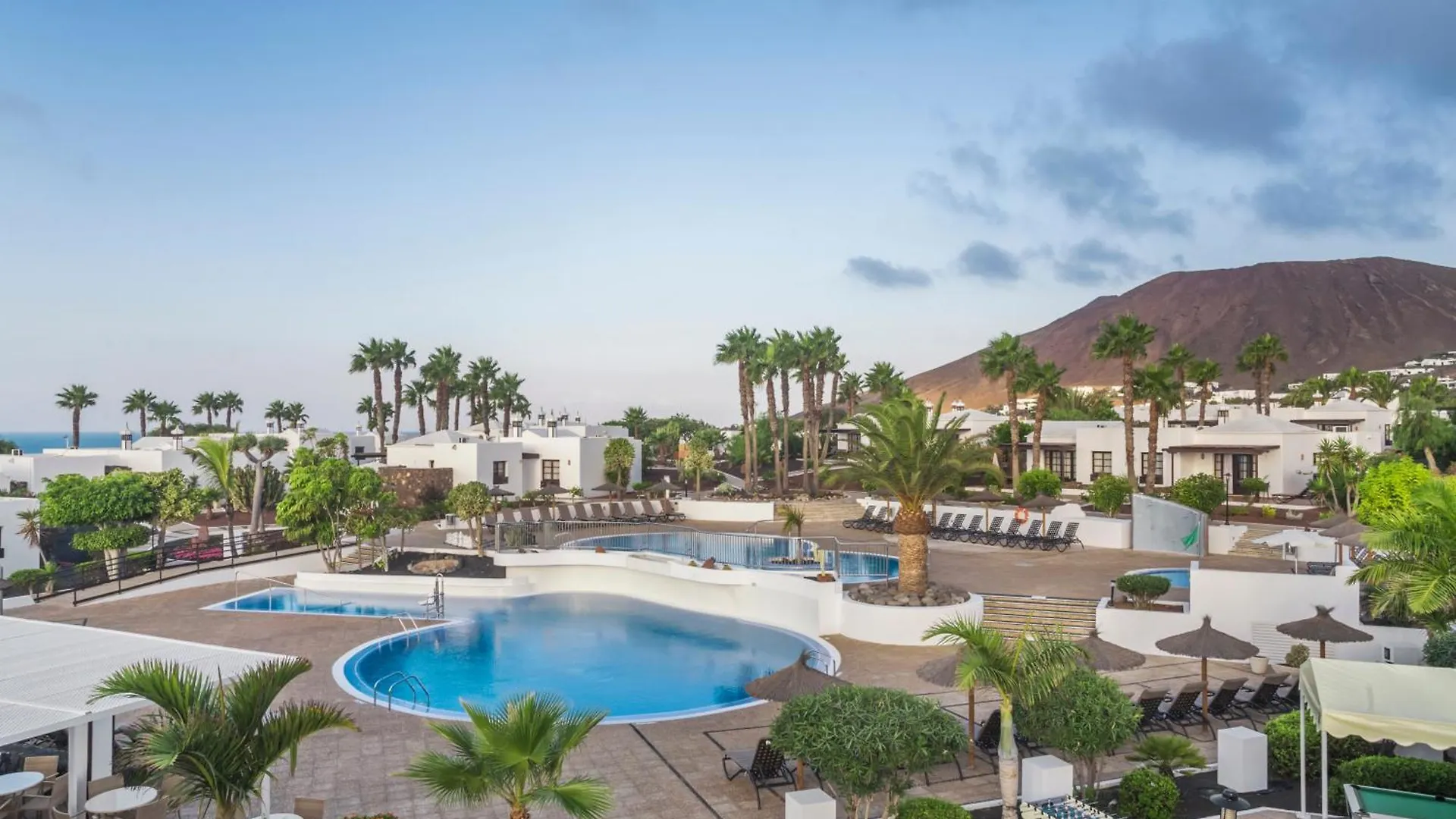 ****  Jardines Del Sol Aparthotel Playa Blanca  Spain