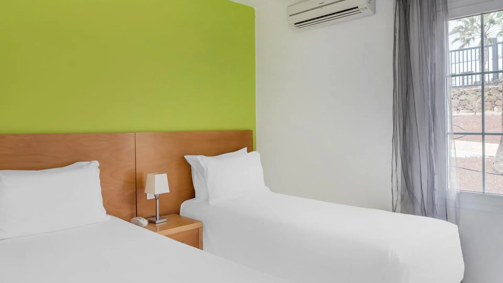 Jardines Del Sol Aparthotel Playa Blanca