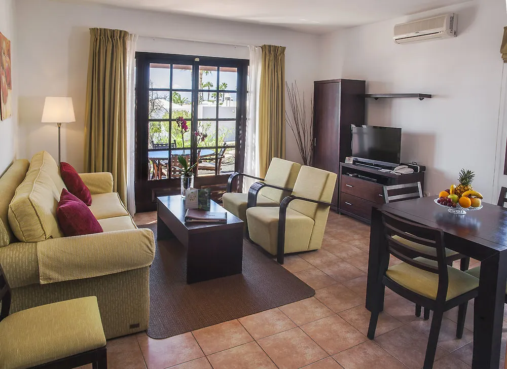Jardines Del Sol Aparthotel Playa Blanca